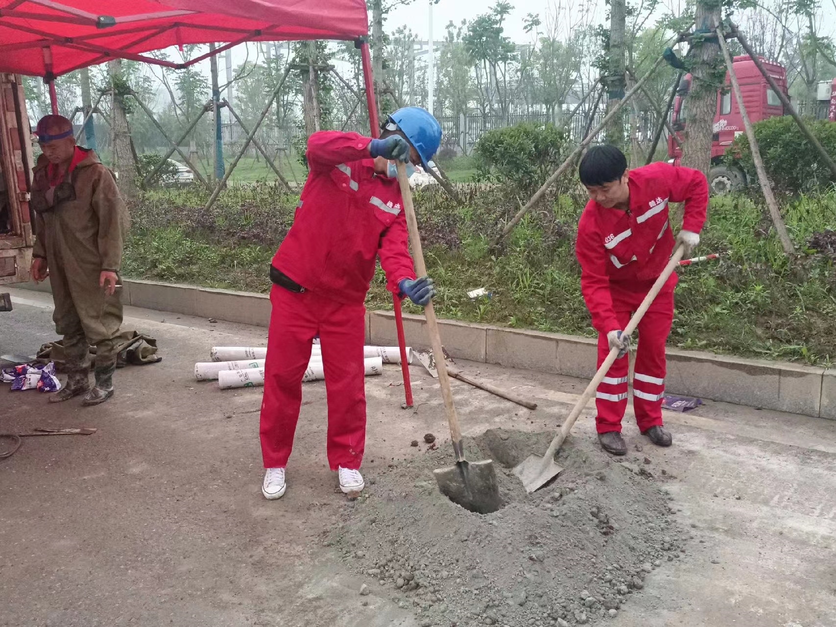 南岸管道疏通哪家好】及时进行市政管道清淤